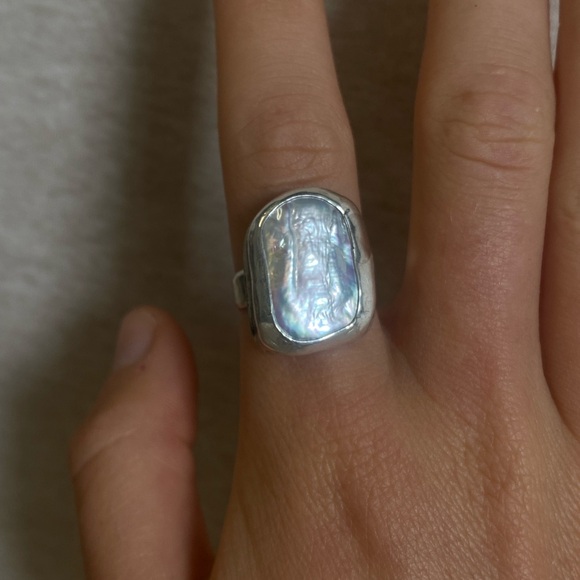 XL PEARL RING (SIZE 7.5) STERLING SILVER - Picture 2 of 2